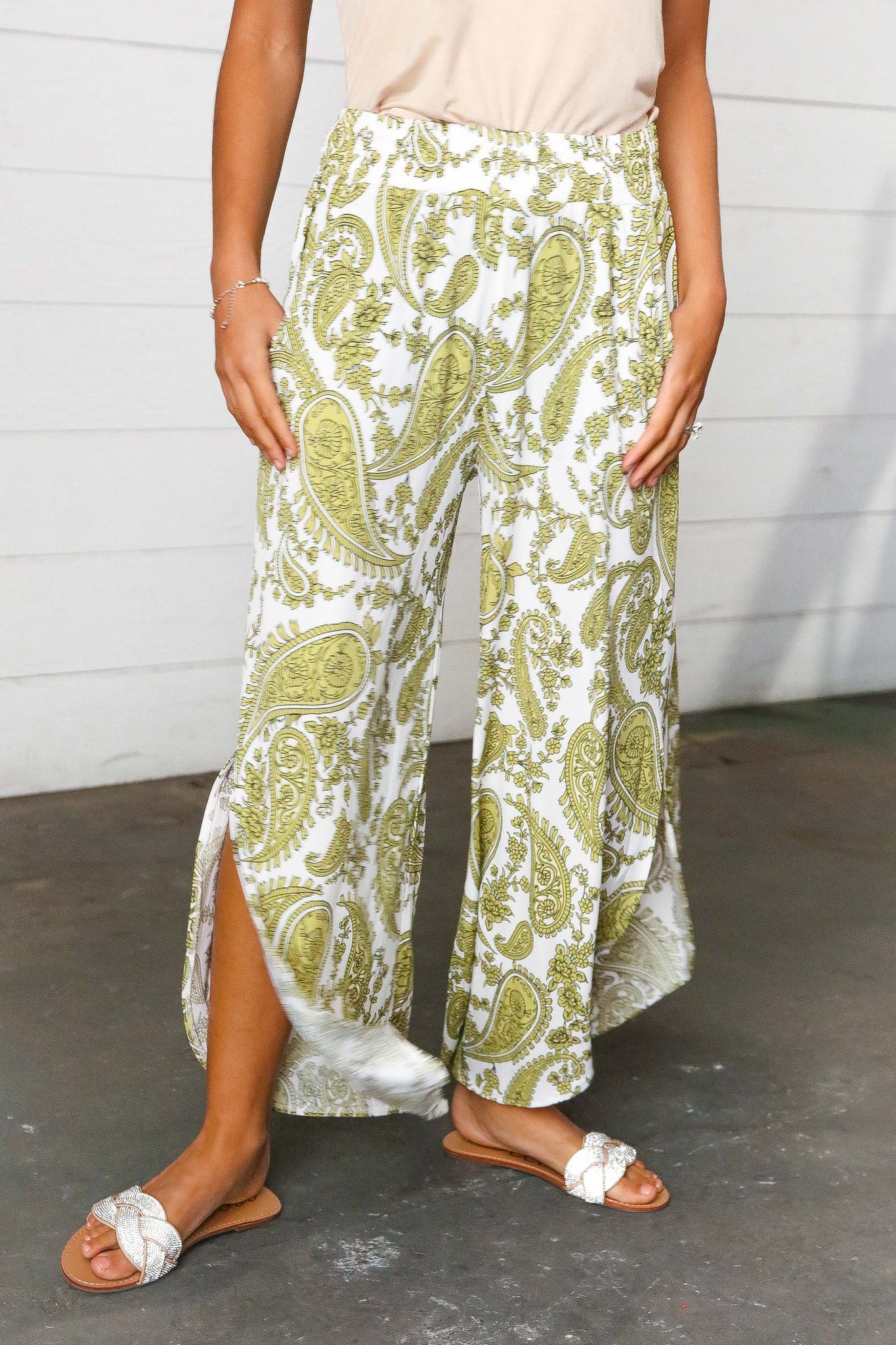 Light Green Paisley Print Side Slit Palazzo Pants