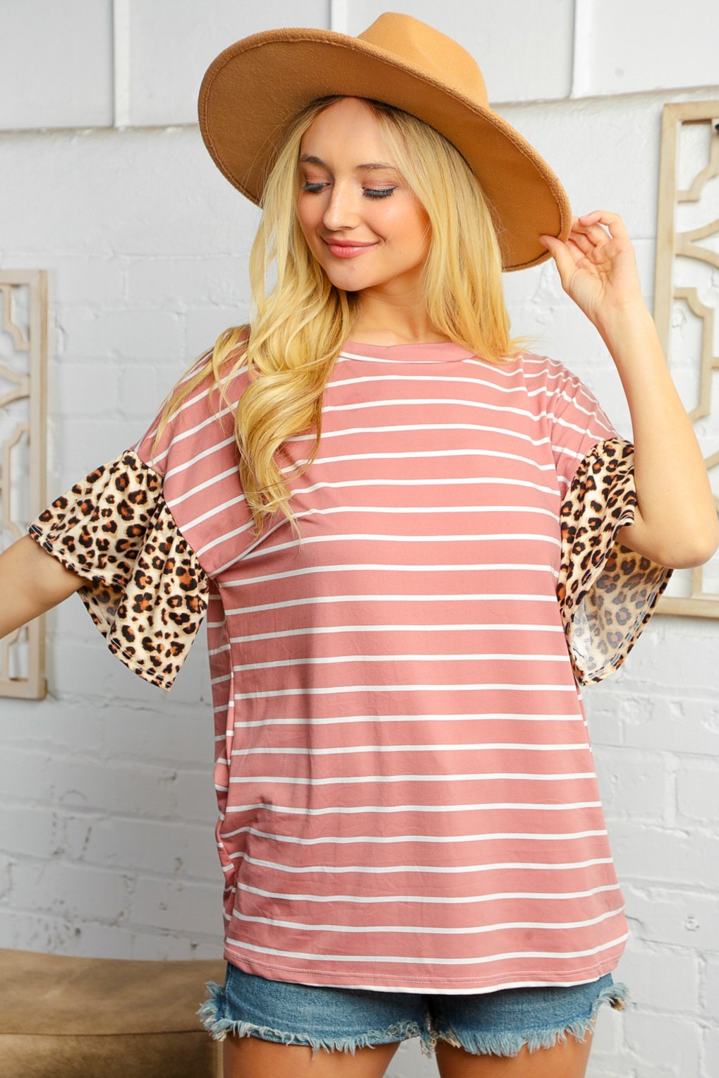 Mauve Stripe Leopard Print Flutter Sleeve Top